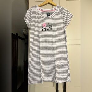 Laura Ashley dog mom night shirt, size M